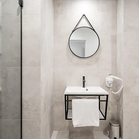 Rentplanet - Jodlowa Apartamento Breslavia
